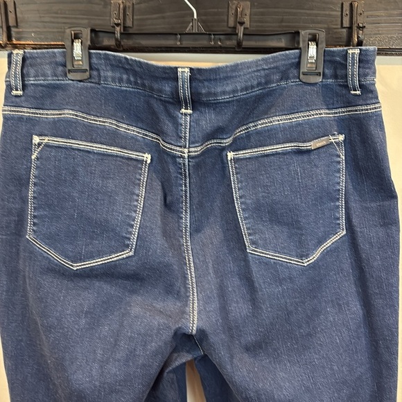 Chico's So Slimming Embroidered Beaded Girlfriend Ankle Jeans Size 2.5/Large - Picture 7 of 10